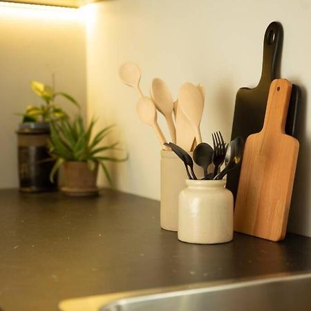 Zen Apartment - Calea Victoriei Bukarest Kültér fotó