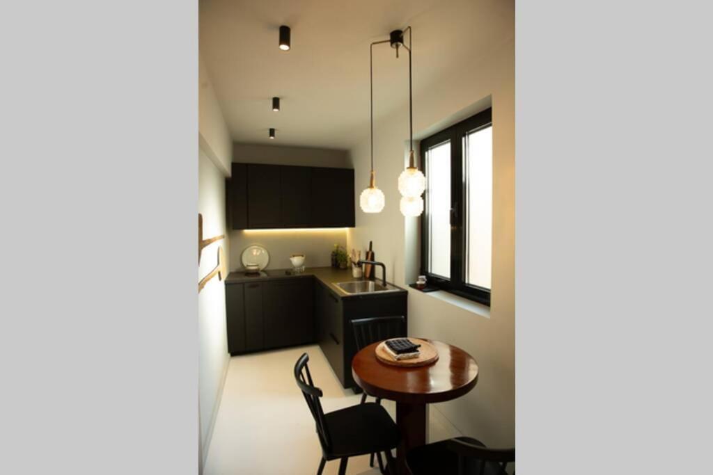 Zen Apartment - Calea Victoriei Bukarest Kültér fotó